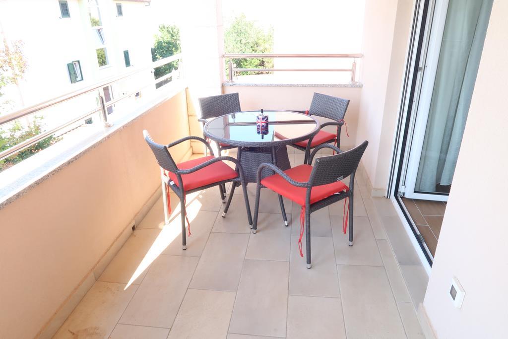 טרוגיר Villa Sunshine מראה חיצוני תמונה